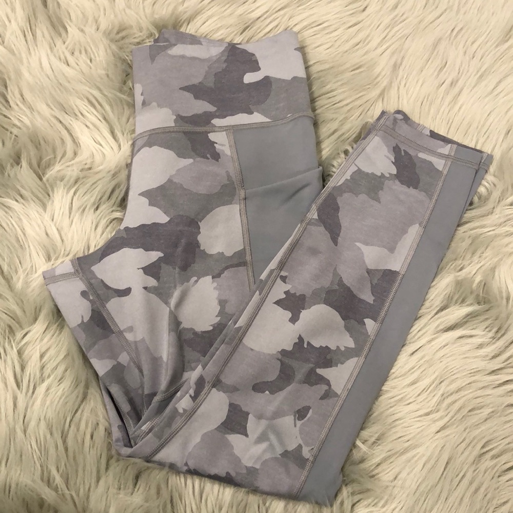 Athleta Camo Stash Pocket Legging